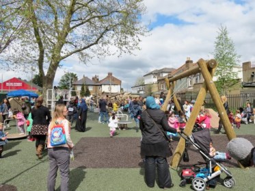 Wood St Plaza park busy